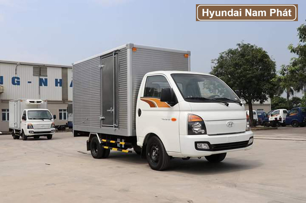 Xe tải Hyundai Porter H150 Thùng Kín 1,5 tấn Thành Công